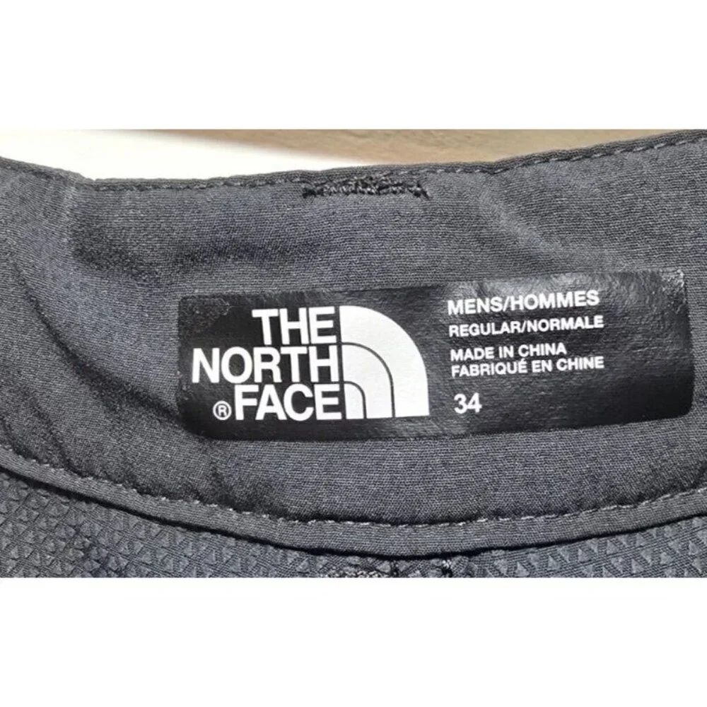 The North Face Mens Shorts 34 Gray Flash Dry Outdoors Comfort Casual Athleisure